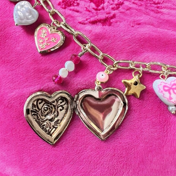 Pink and gold charm necklace Girly and Cute Coquette girl aesthetics Adorable - Picture 15 of 17